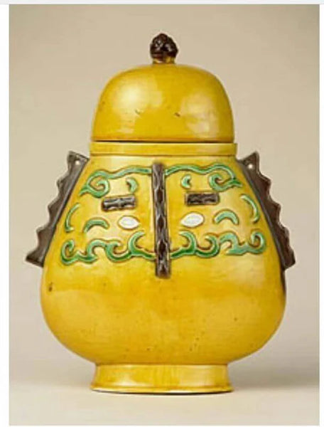The Beauty of the Hand Painted Chinese Vase