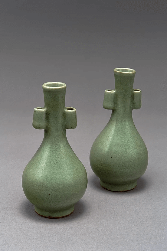 Pair of Glazed Stoneware Arrow Vases, Longquan Touhu