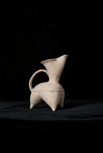 Neolithic Pottery Pouring Vessel (Tripod)
