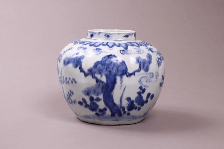 Blue & White Lobed Jar - Guan