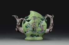Load image into Gallery viewer, Enamel Porcelain Wine Pot, Famille Verte
